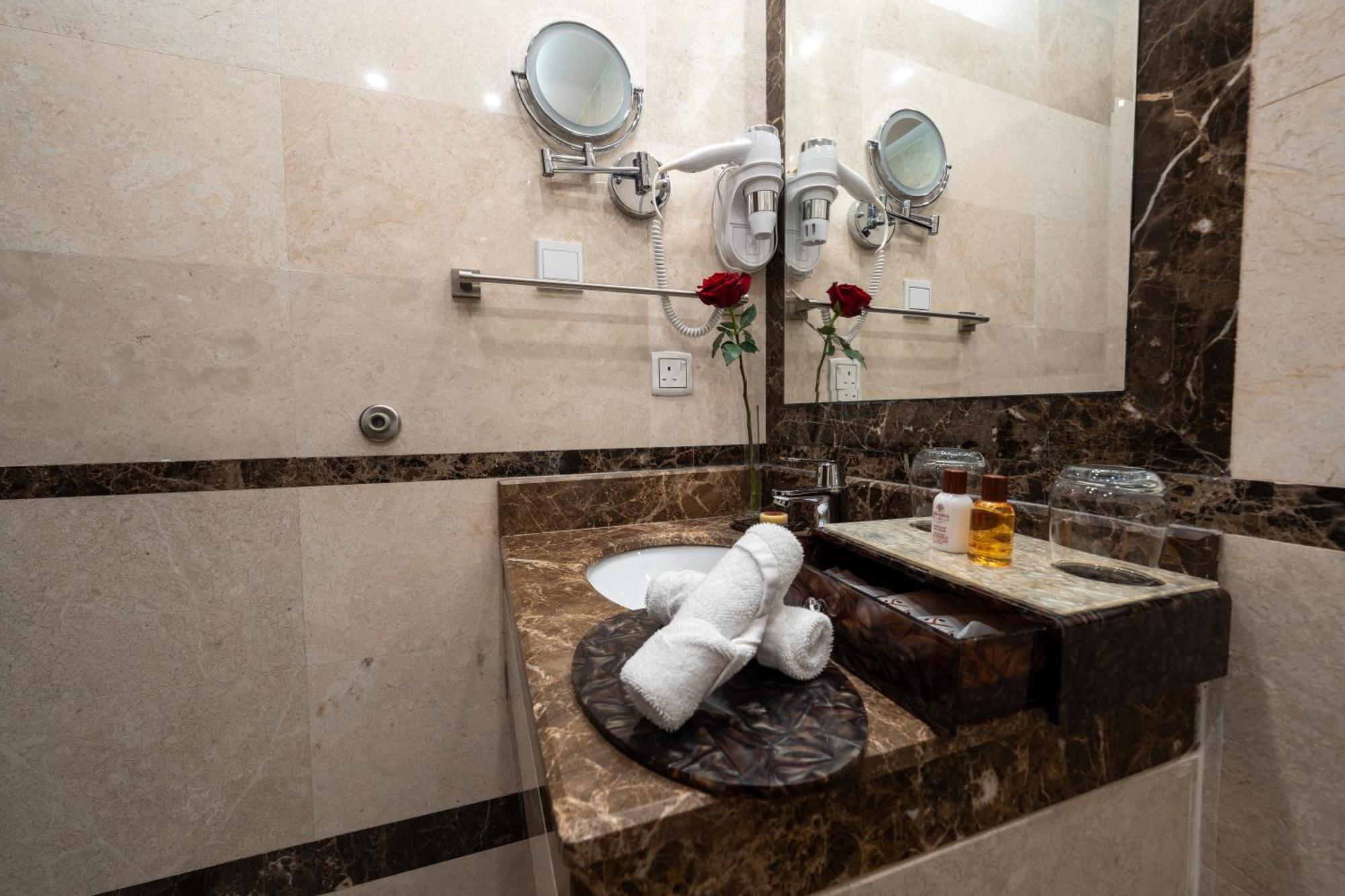 Braira Al Jubail Hotel Luaran gambar